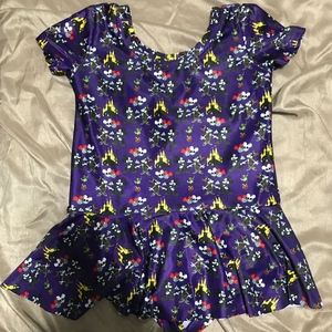Litto chic size 4 Leotard